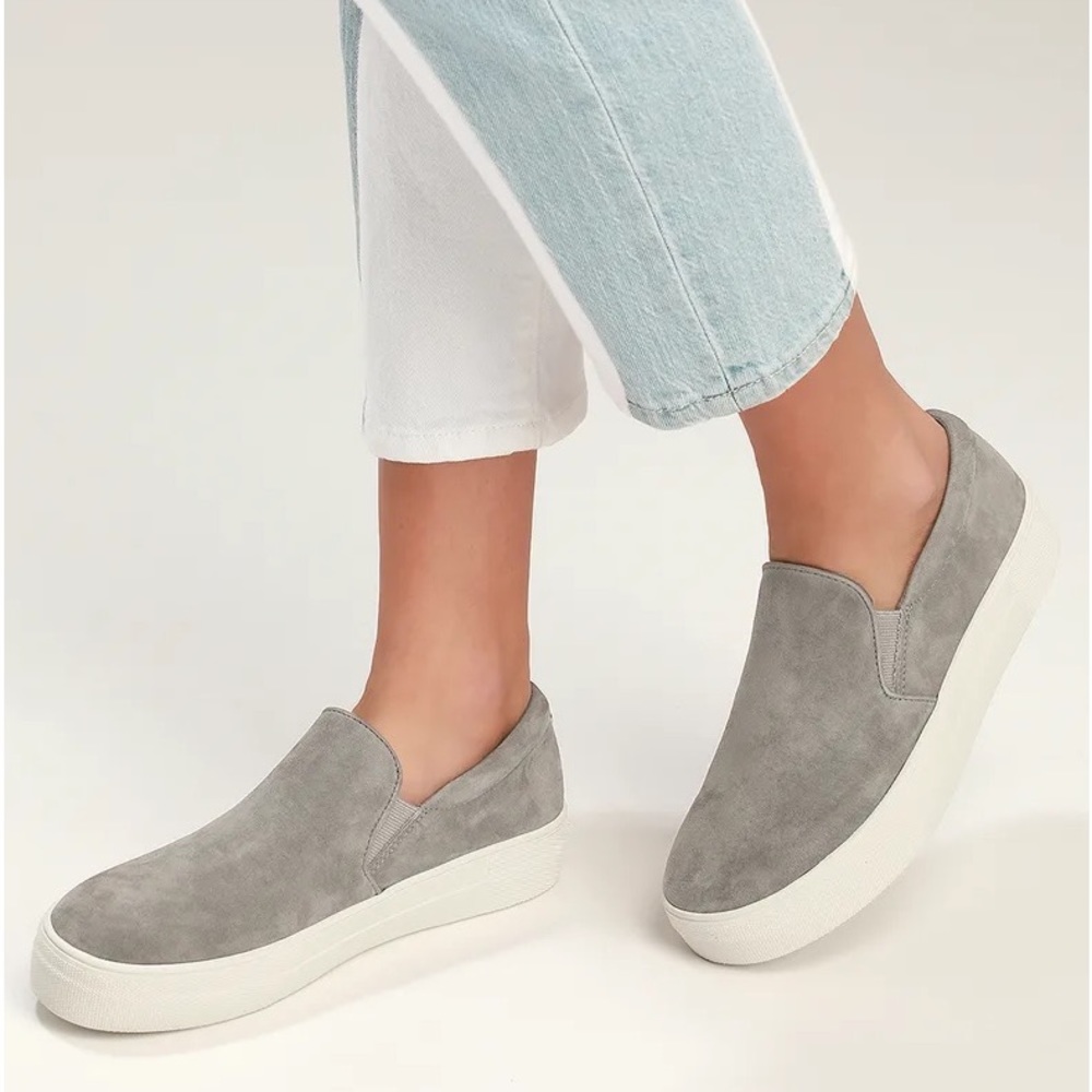 Steve Madden Gills Sneaker